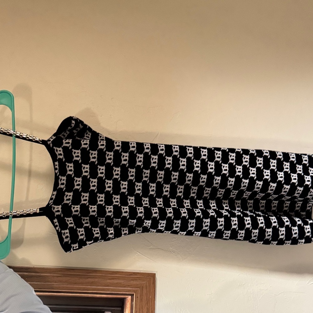 Chic Black and White Patterned Dress